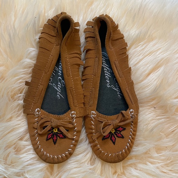 American Eagle Outfitters Shoes - American Eagle Outfitters Fringe Beaded Suede Leather Slip On Moccasins Size 6